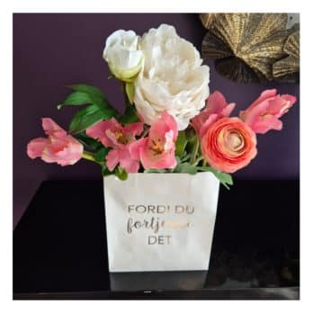 Blomsterglede i gavepose fra Dahlia Design